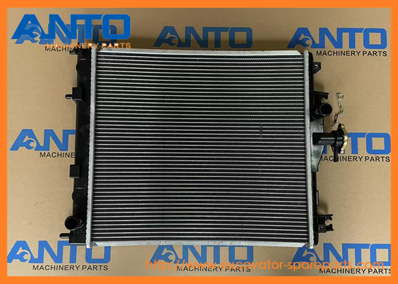20T-03-81110 20T0381110 Radiador de tanque de agua KOMATSU Piezas de repuesto para excavadoras PC30R-8 PC35R-8 PC40R-8
