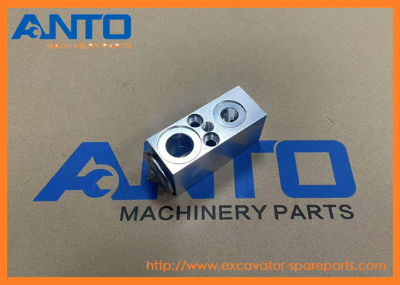 6207-21-2110 6207-21-2111 Ensamblaje de válvulas de expansión KOMATSU Partes de motores de excavadoras para 3D95S-W-1A